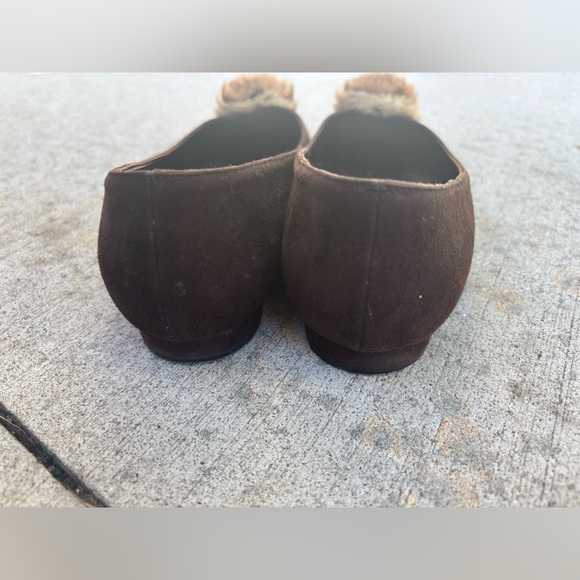 Manolo Blahnik Dark Brown Flats with Fur Accent size 37/6.5 - Picture 4 of 5